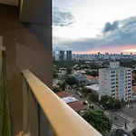Easy Star - Studio Incrivel Em Moema - Et04H